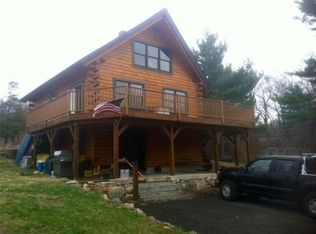 566 Marsh Hill Rd, Dracut, MA 01826