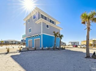 7511 White Sands Blvd, Navarre, FL 32566