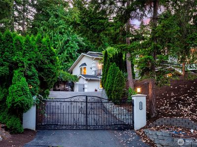3431 96th Avenue NE, Clyde Hill, WA, 98004