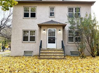 1200 S Center Ave APT 2, Sioux Falls, SD 57105