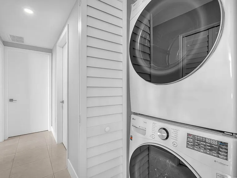 Washer/Dryer