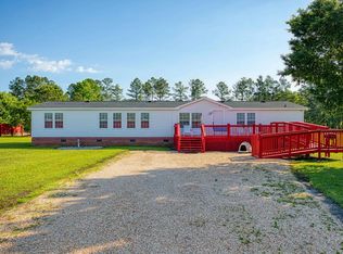 902 W G Rd, Loris, SC 29526