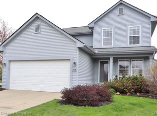 8298 S Warwick Ct, Ypsilanti, MI