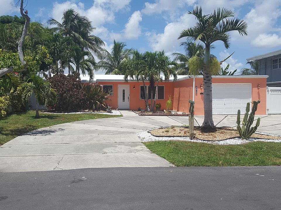 1st image of 2519 Sugarloaf Ln