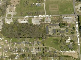 200 Dustin Cir, Broussard, LA 70518