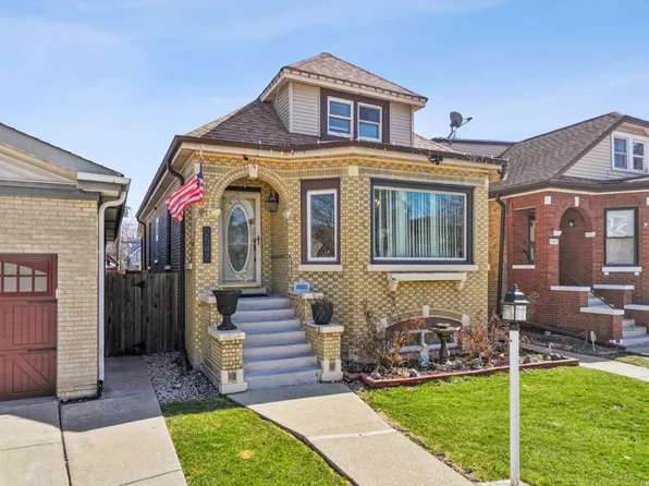 2547 Davisson St, River Grove, IL 60171