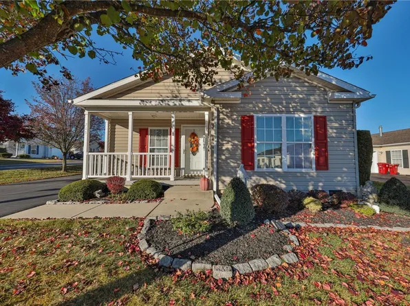 715 San Simeon Pl, Easton, PA 18040
