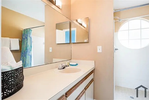 5012 Laguna Bay Cir #74 — Photo 9
