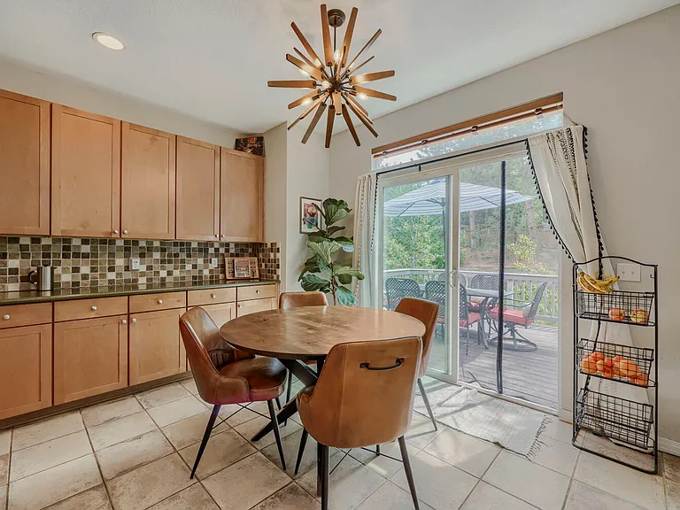 3808 Sunchase Dr — Photo 13