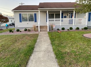 11 New St, Pittston, PA 18640