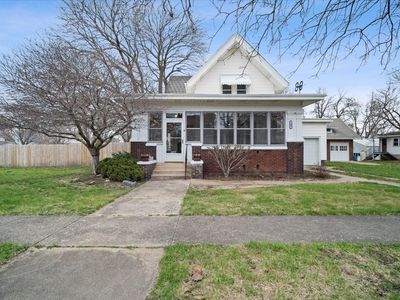 103 E Walnut St, Lexington, IL, 61753