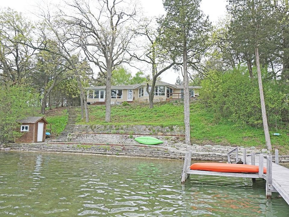 1st image of 3328 N Interlaken Dr