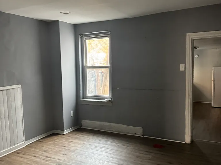46 E Chestnut St — Photo 3