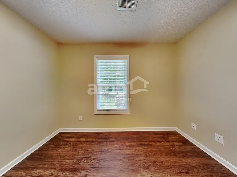 213 Fiddlers Knoll Ct — Photo 14