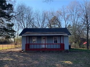 1411 Airport Rd, Alma, AR 72921