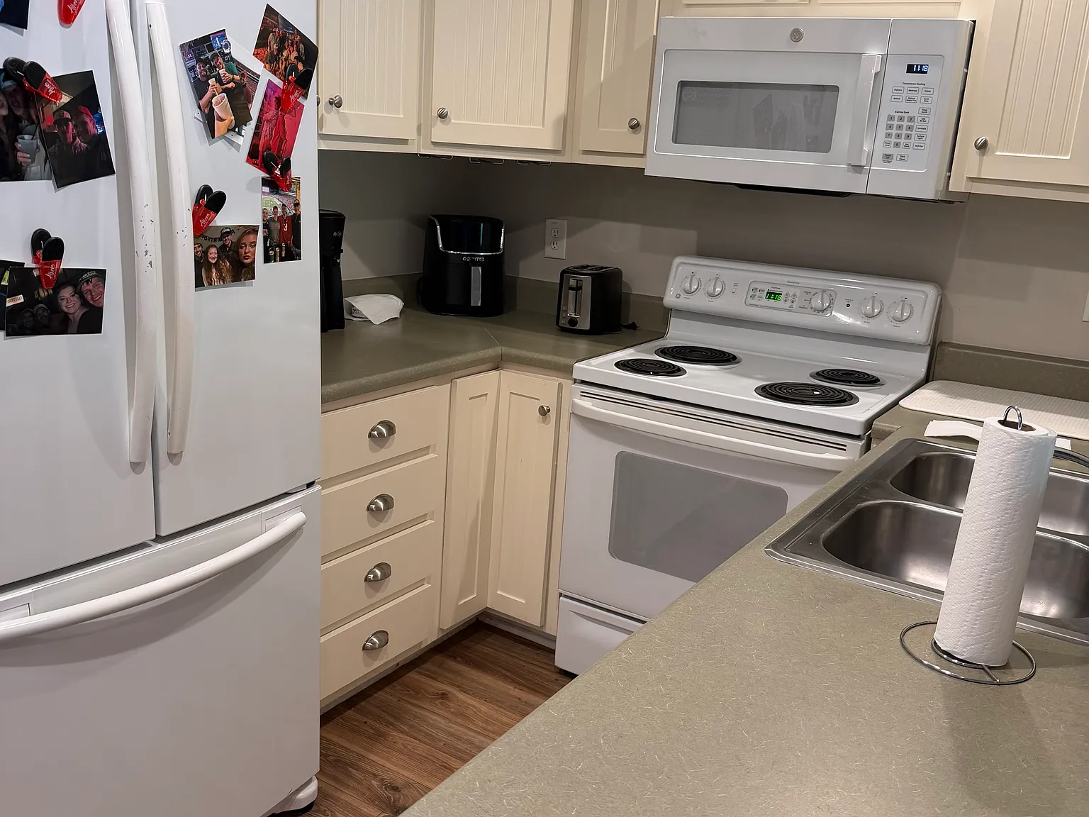 3 bed, 1444 sqft, $1,800 — Photo 4