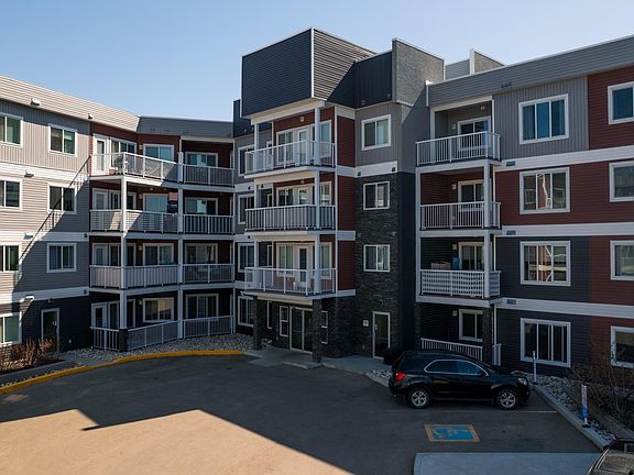2nd image of 1818 Rutherford Rd SW #447