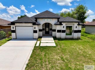 6786 Los Arboles St, Brownsville, TX 78520