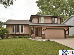 1612 N 159th St, Omaha, NE 68118
