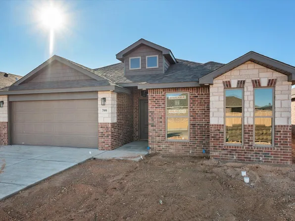 709 E 30th St, Wolfforth, TX 79382