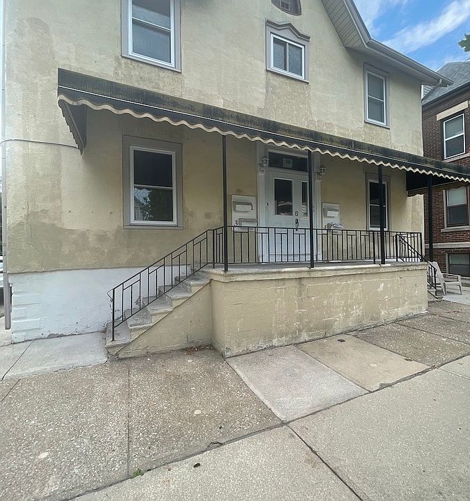 1st image of 143 McKay Ave Unit 2