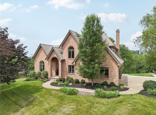 108 Ascot Ct, Harmony, PA 16037