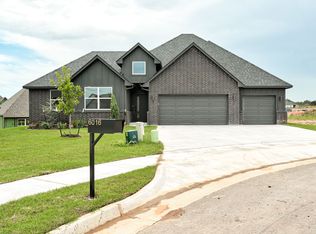 6101 Kinnick Dr, Edmond, OK 73034