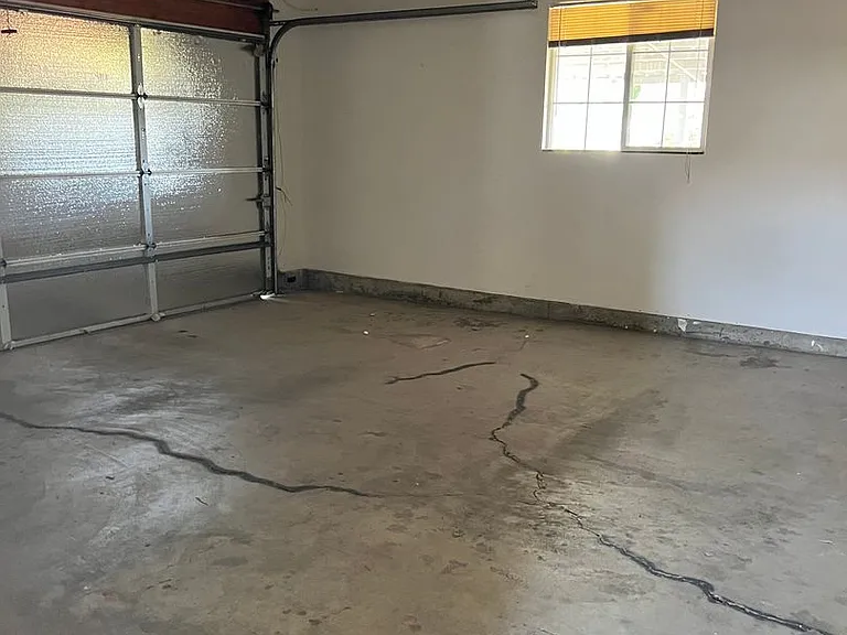 30 NE Alora Dr — Photo 14