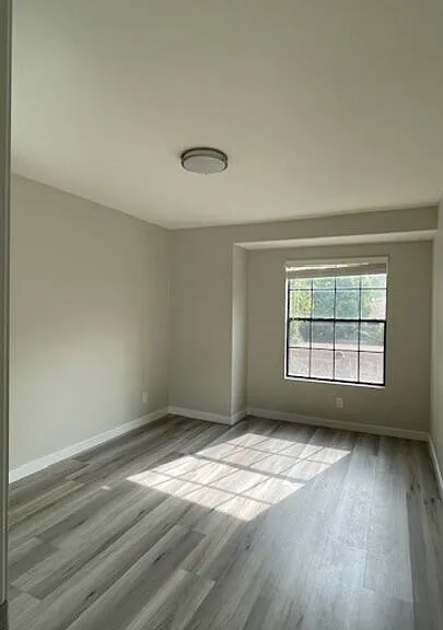 923 Lotus Cir — Photo 18