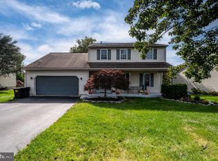 4550 Hillside Rd, Reading, PA 19606