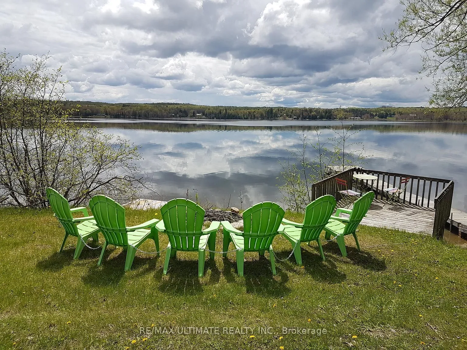 3 bed, $1,700 — Photo 1