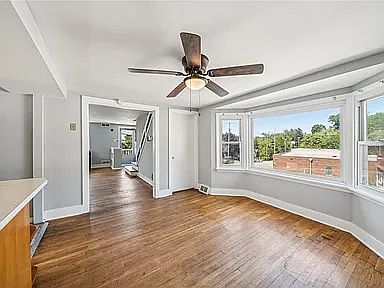 4th image of 5742 Verona Rd