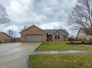1540 Thornburg Ln, Franklin, IN 46131