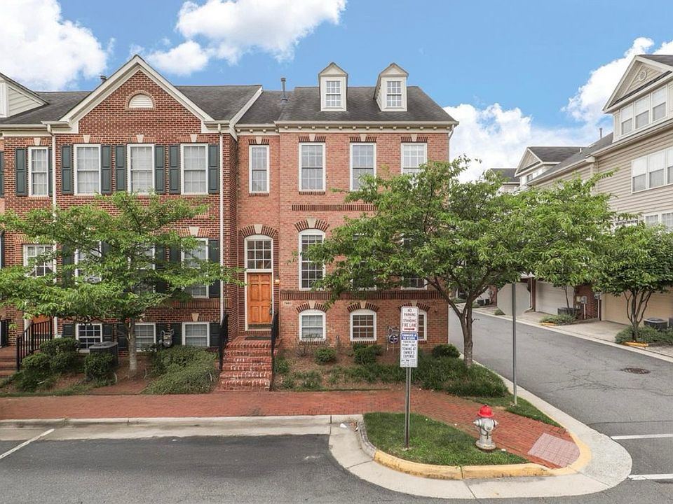 1st image of 7980 Vigne Ct