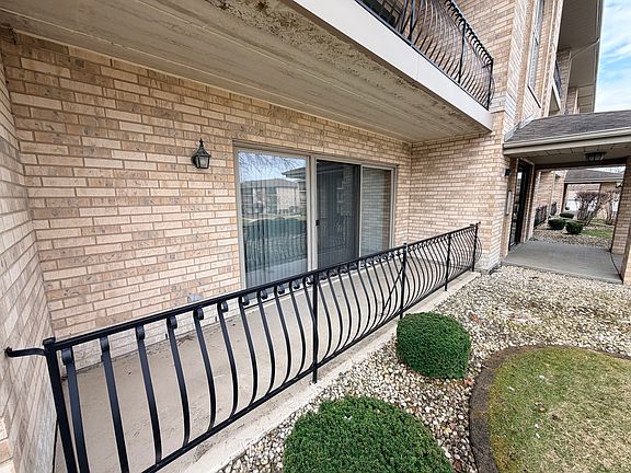 5th image of 17828 Bernard Dr APT 1A