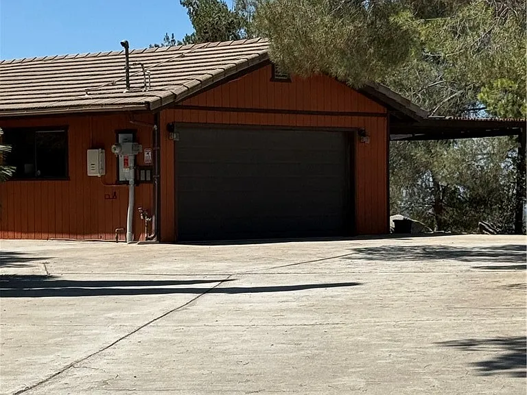 27258 Kiavo Dr — Photo 4