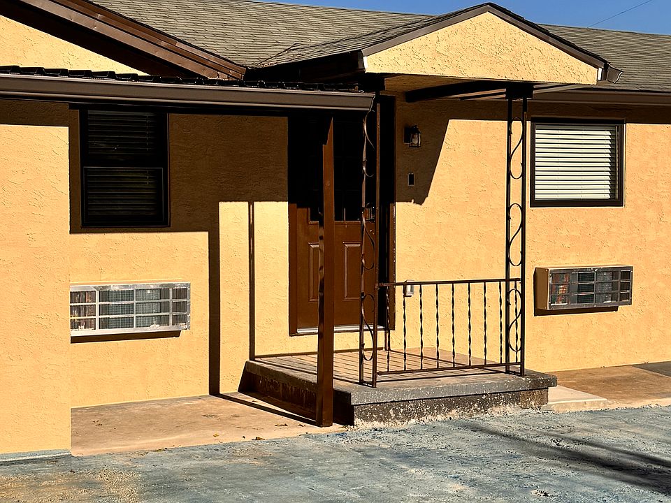1st image of 1403 Lantana Ln