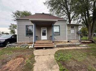 116 E 14th Ave, Tyndall, SD 57066