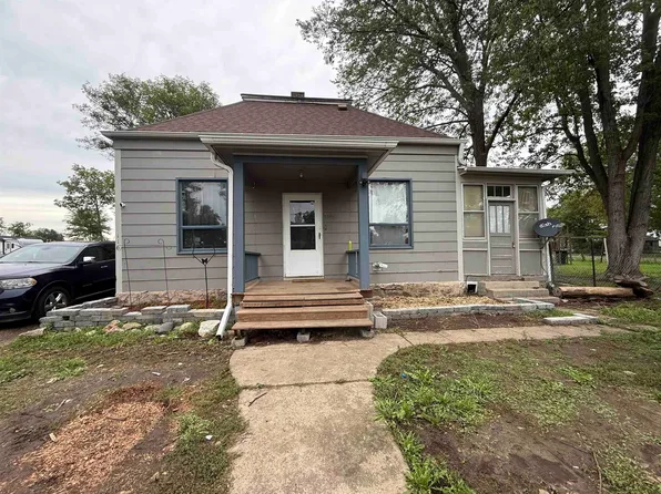 116 E 14th Ave, Tyndall, SD 57066