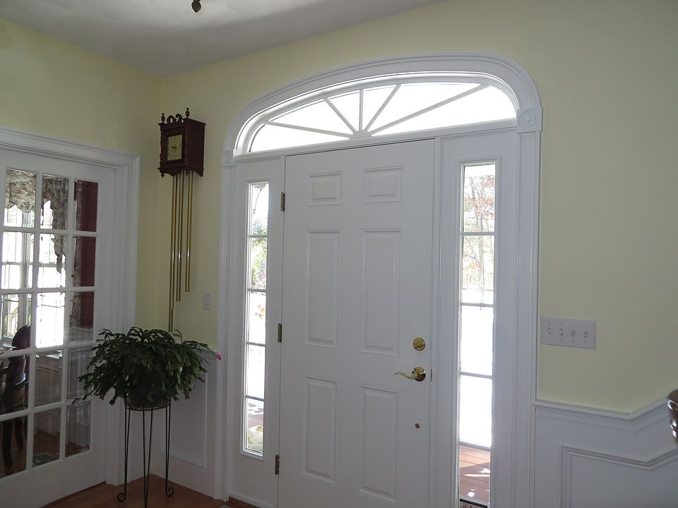 75 Burt St, Taunton, MA 02780 Zillow