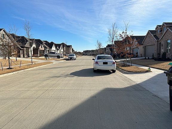 5th image of 1308 Starlight Ave