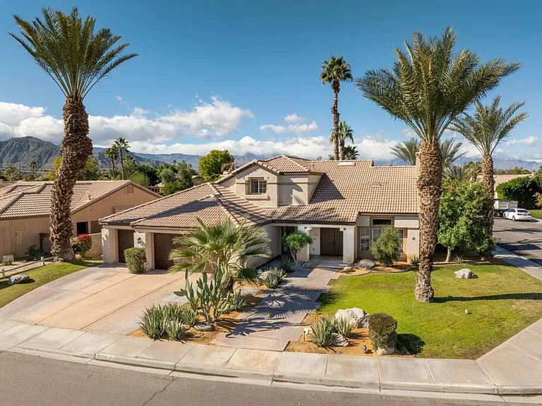 Ocotillo Dr — Photo 79