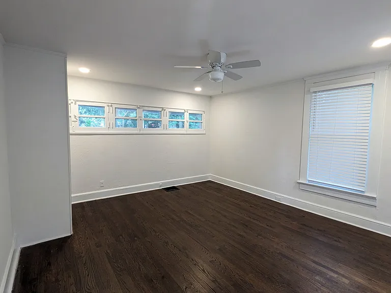 697 Dill Ave SW — Photo 13