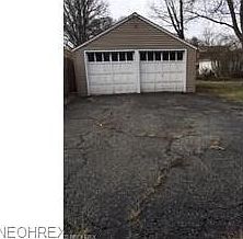 2nd image of 213 Willard Ave NE