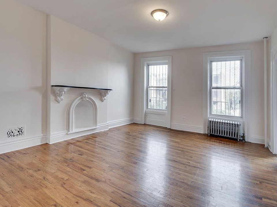 2nd image of 9 Lefferts Pl #2