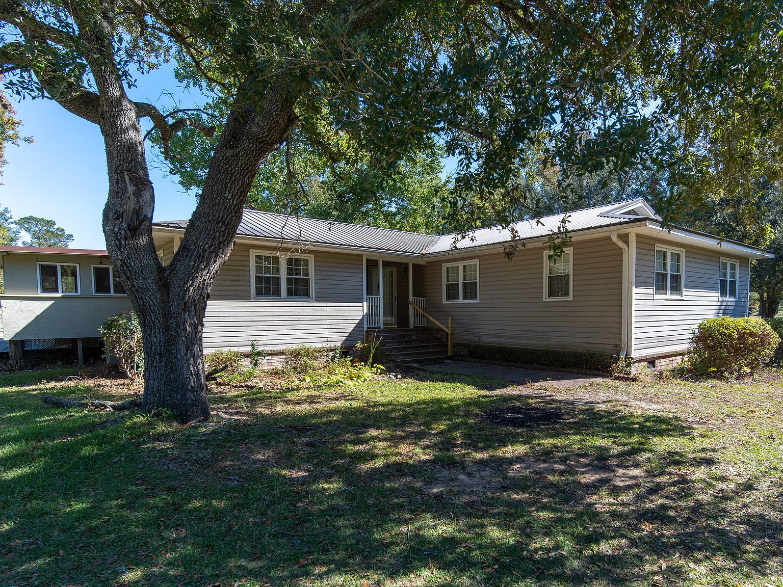 1514 E Church St, Bonneau, SC 29431 Zillow