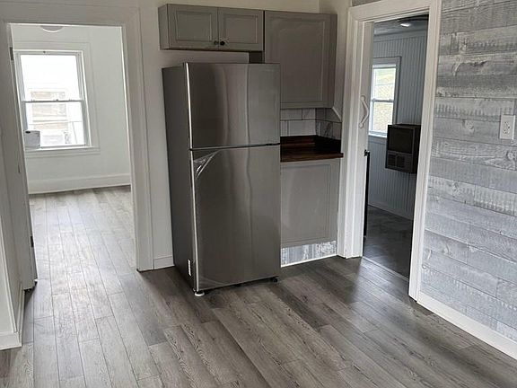 4th image of 121 Clearview Dr