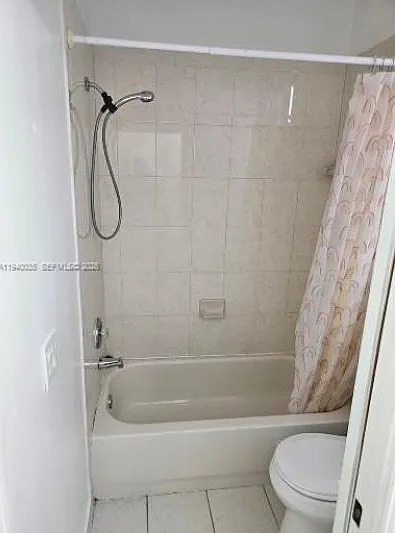 2160 NE 37th Rd #2160 — Photo 37