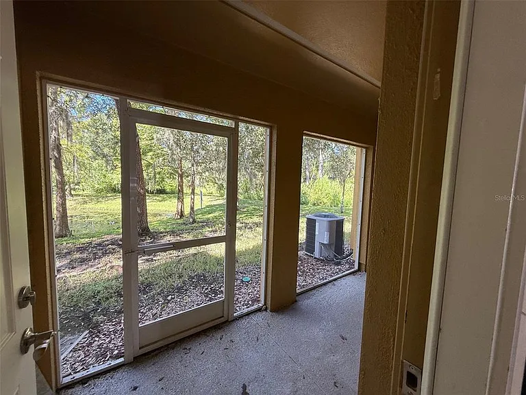 7350 Black Walnut Way — Photo 41