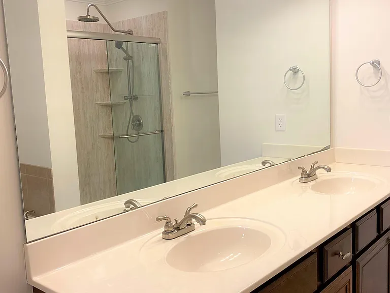 2059 A Cambria Dr — Photo 17